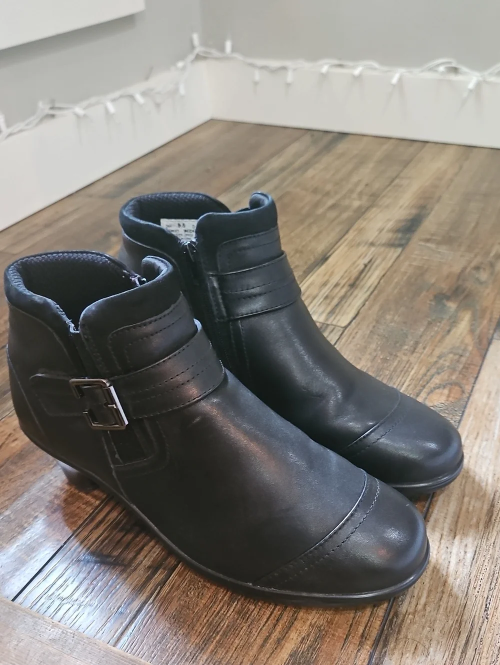 New Orthofeet Bioheels Comfortable Women Black Leather Ankle Boot Buckle 9.5 W